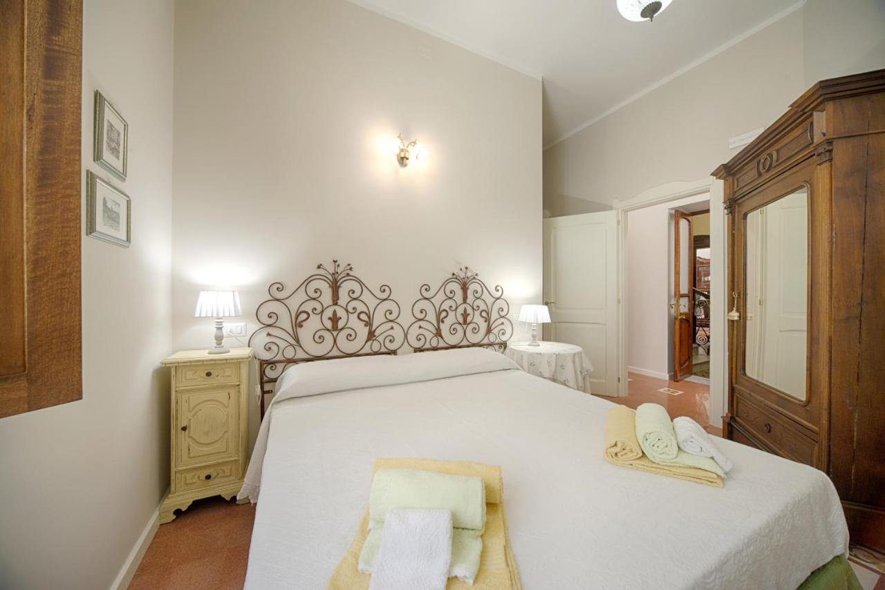 B&B A Casa Di Teresa オルビア エクステリア 写真