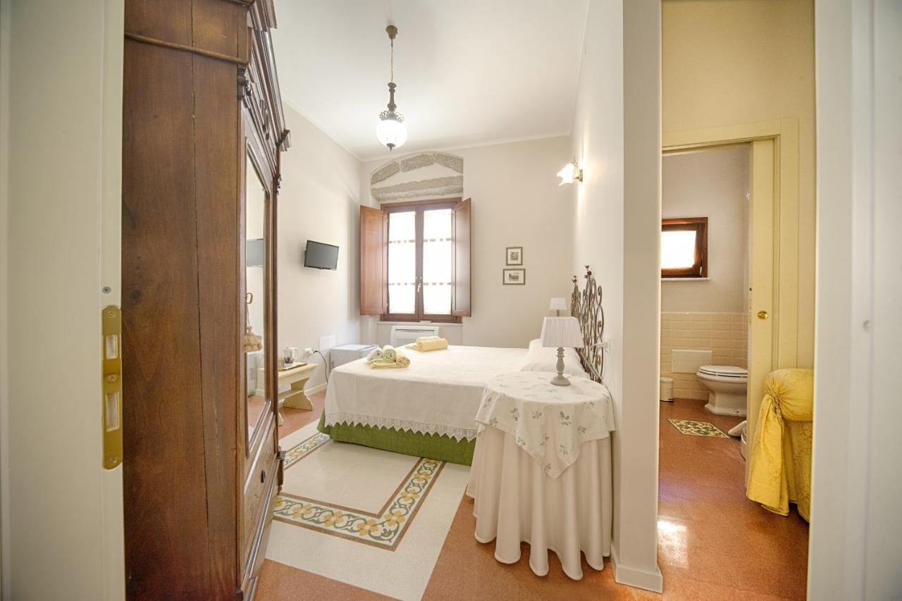 B&B A Casa Di Teresa オルビア エクステリア 写真