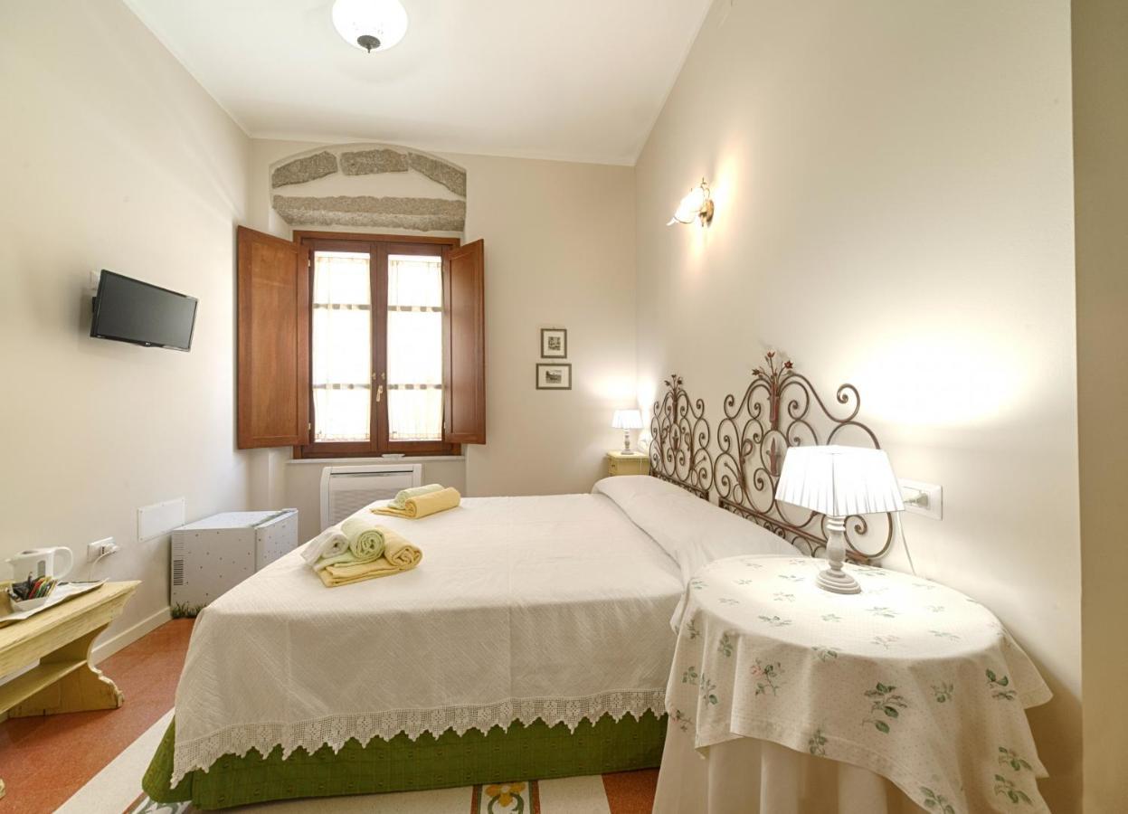 B&B A Casa Di Teresa オルビア エクステリア 写真