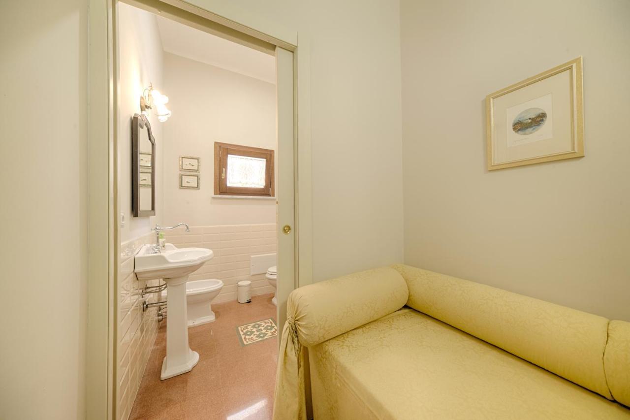 B&B A Casa Di Teresa オルビア エクステリア 写真